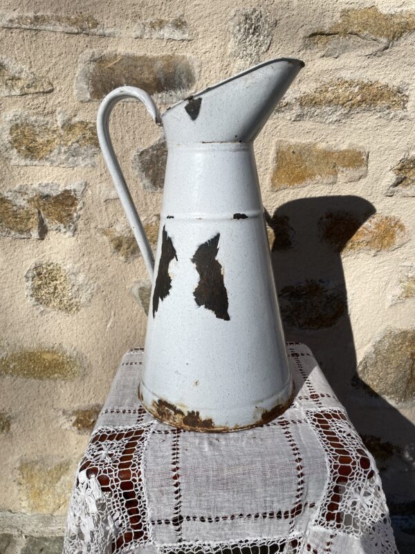 broc en email vintage